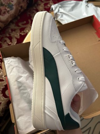 Zapatillas Puma Blancas y Verdes