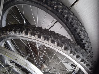 Ruedas de bicicleta 24 completas