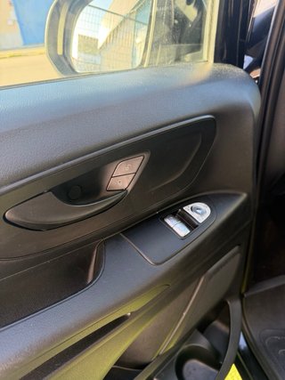 Mercedes-Benz Vito 2021