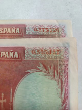 2 Billetes 1000 Ptas 1928. Numeración Correlativa.