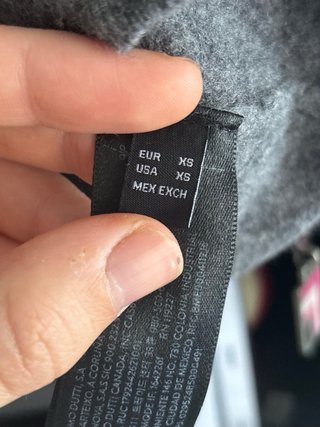 Top Massimo Dutti lana y cachemira gris