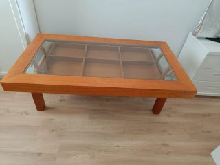 Mesa centro madera con cristal y compartimentos