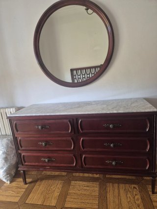 Armario de madera vintage