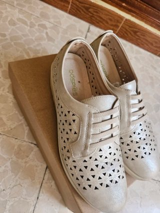 Zapatillas Dospies Mujer Beige/Oro