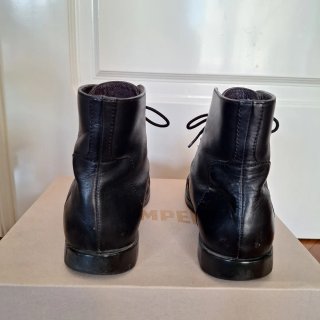 Botines Camper Negros Cordones