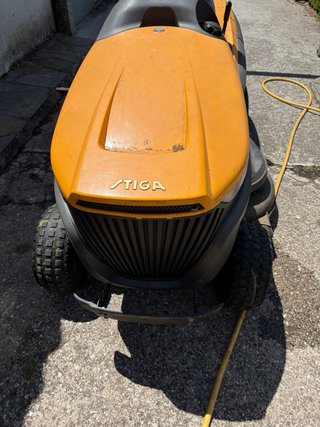 Tractor cortacésped Stiga  estate 7122