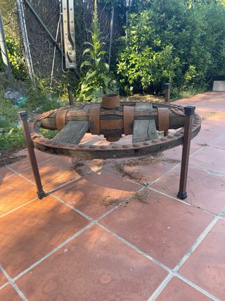 Mesa Rueda carro antiguo. Madera y Hierro
