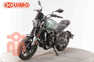 VOGE 300 AC