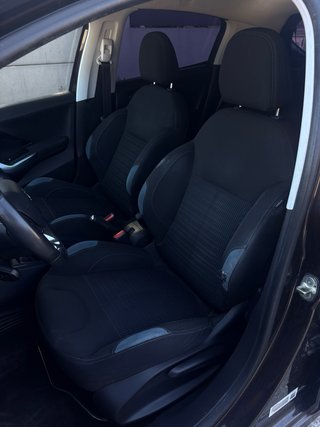 Peugeot 208 2012 DIESEL