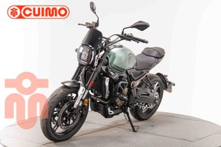 VOGE 300 AC