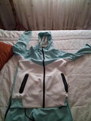 Conjunto Chándal Nike Gris y Blanco