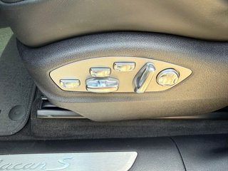 Porsche Macan 2022