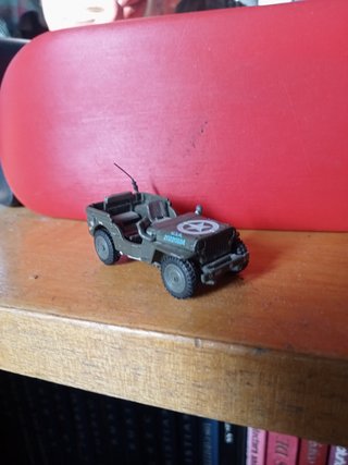 Jeep Willy Guerra Maqueta Diorama 1:72 metal