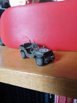 Jeep Willy Guerra Maqueta Diorama 1:72 metal