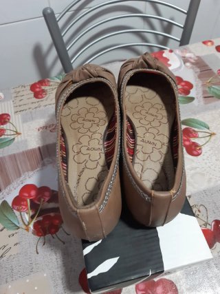 Francesitas beige talla 38