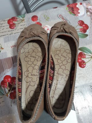 Francesitas beige talla 38