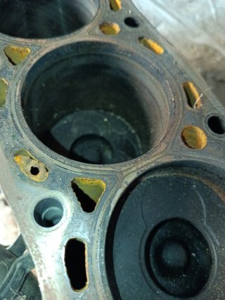 Bloque parte inferior completa HDI RHY Citroën Peu
