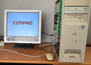 PC Compaq Pentium II Windows 98