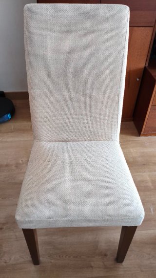 Silla Bo Concept tela y madera