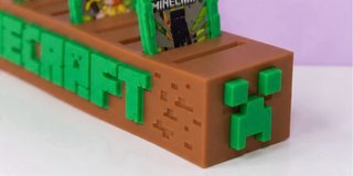 Expositor para tarjetas Minecraft kinder joy