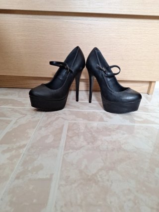 Zapatos negros plataforma talla 36 sin estrenar