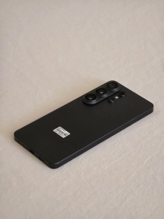 Samsung S26 Ultra 1TB + 2 Fundas Nuevo