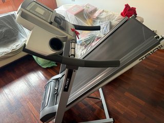 Cinta de Correr Bladez Fitness TR101i