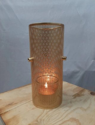 Portavelas diseño dorado