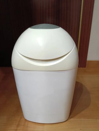 Papelera para pañales