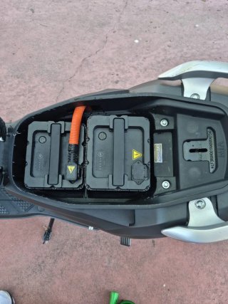 Rieju E City 125 Eléctrica Gris