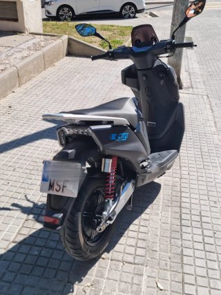 Rieju E City 125 Eléctrica Gris