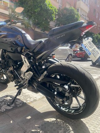 Yamaha MT-07 13.000 km limitada