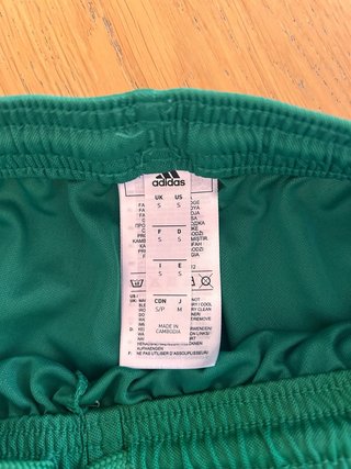 Pantalones cortos Adidas verdes