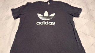 Camiseta Adidas