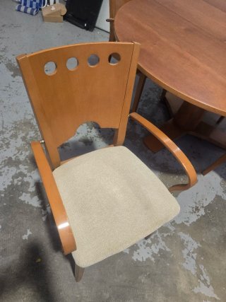 Mesa comedor redonda (extensible)de madera