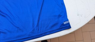 T-shirt a maniche corte da ragazzo dell'Università