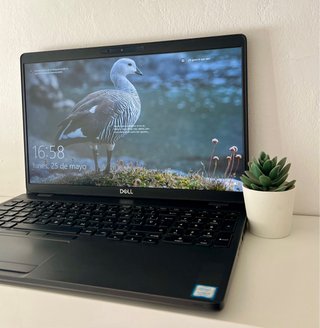 Dell Latitude 5500 i7 16GB RAM 256GB NVME