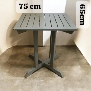 Mesa de terraza Ikea gris 75x65 cm