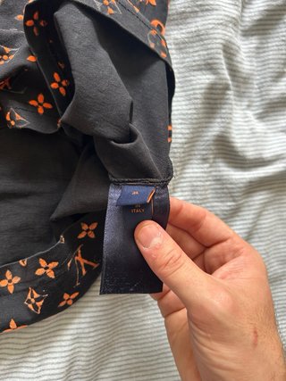 Camiseta Louis Vuitton Monograma Negro Naranja