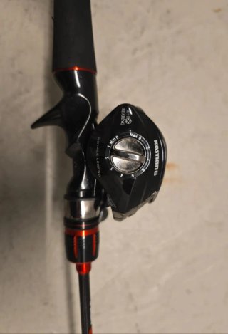 Carreto Kastking + Cana Axis