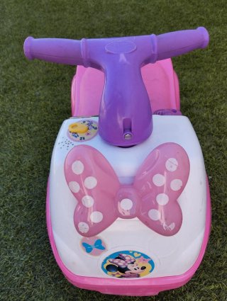 Moto correpasillos Minnie Mouse