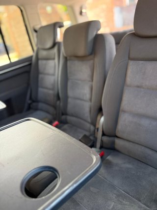 Volkswagen Touran 2011