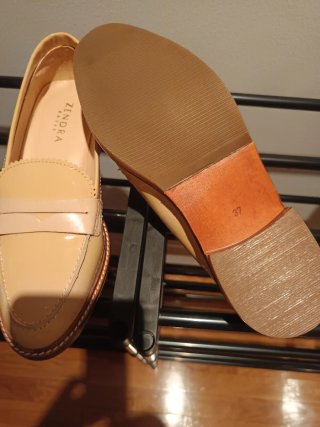 Zapatos ZENDRA de  Piel Beige Nº37 Nuevos