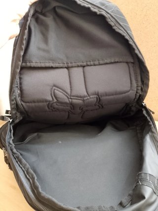 Mochila Fox Negra Rayas Blancas