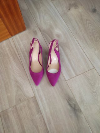 Zapatos de tacón morados talla 38