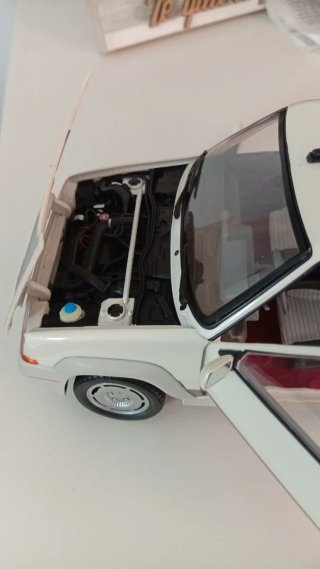 Maqueta Renault 5 GT Turbo Fase I
