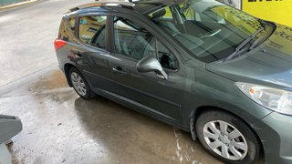Peugeot 207 2009