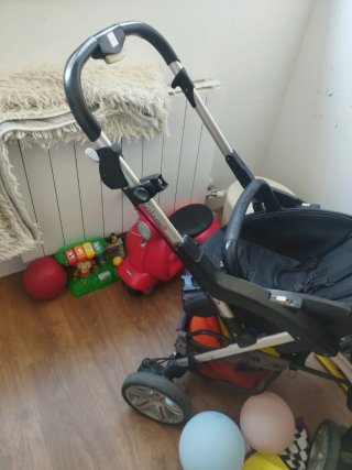 Carrito de bebé negro.v3nid a domicilio