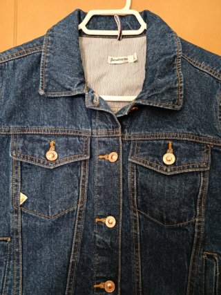 Chaqueta vaquera Stradivarius azul