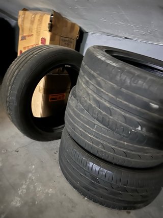 Neumáticos de coche